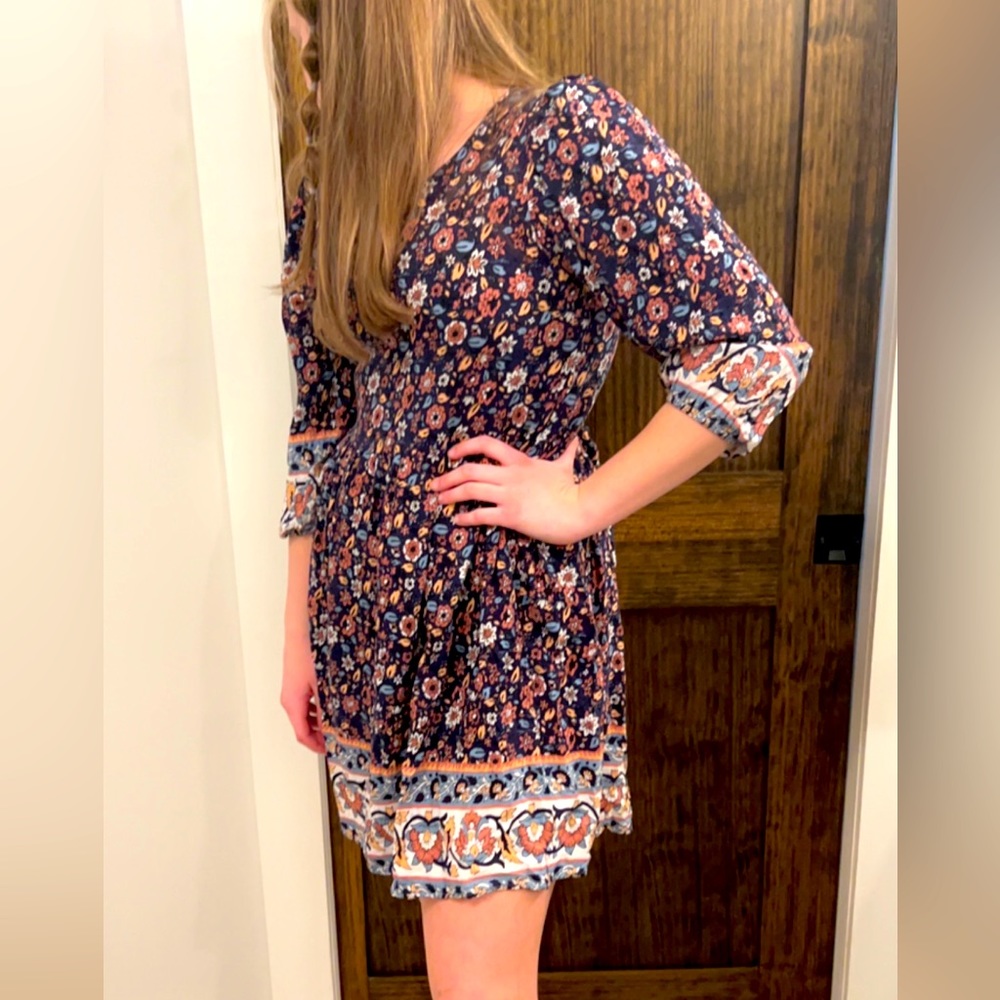 BeBop Juniors Navy Floral Dress Size M